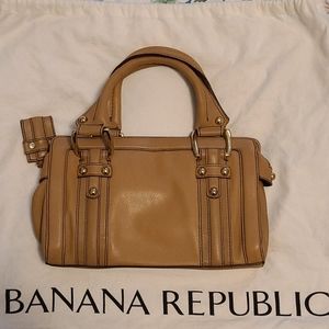 BR tan leather hand bag 12" x 8"